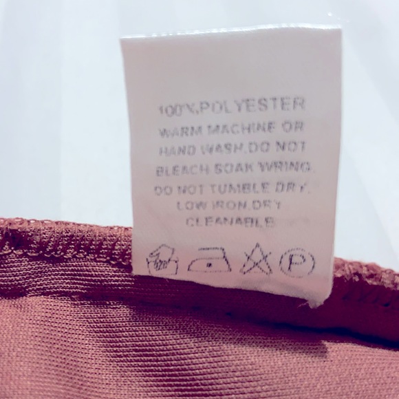 Size 6 Mauve colored,crochet and lace dress. - Picture 9 of 10